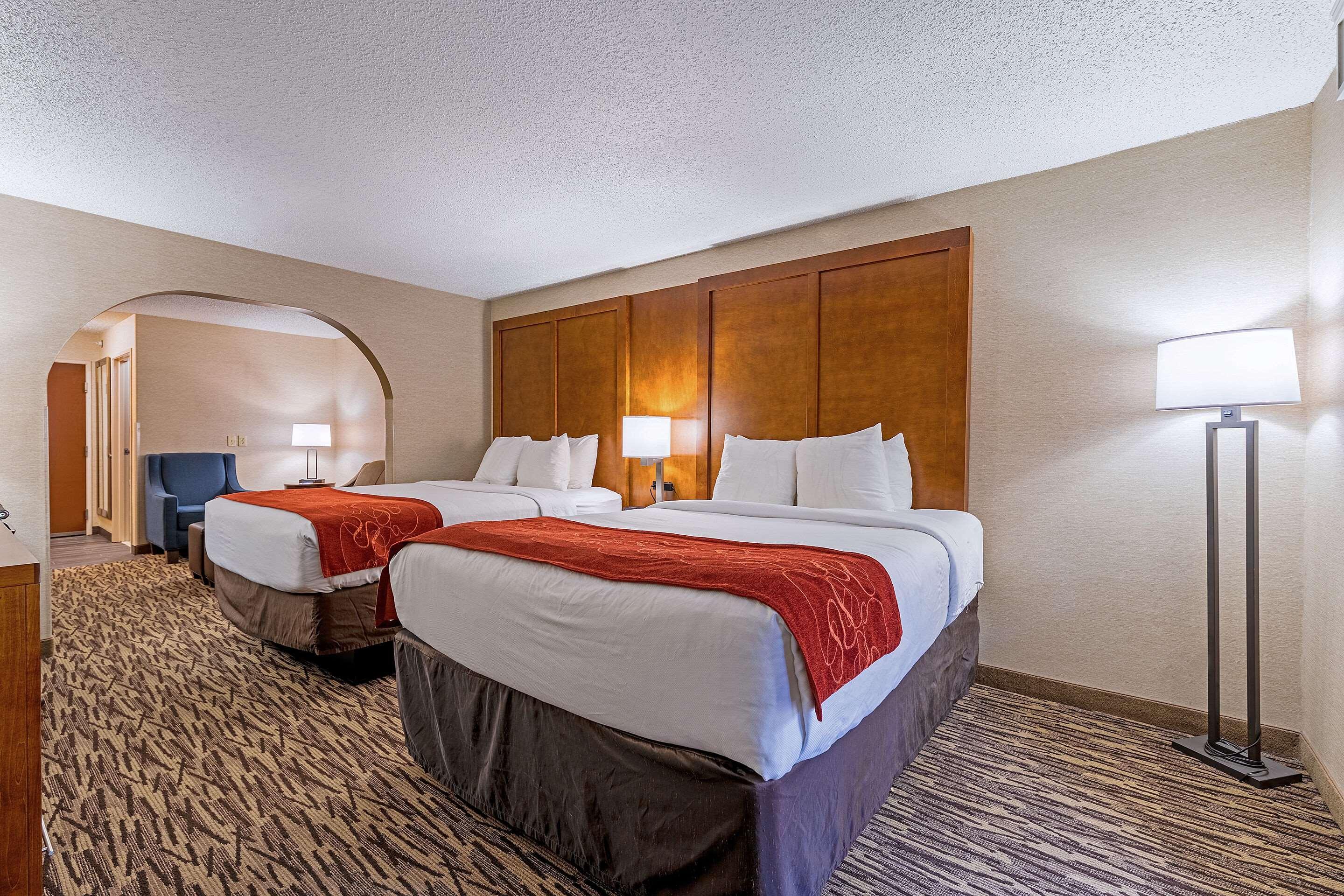 Comfort Suites Golden West On Evergreen Parkway Exteriör bild