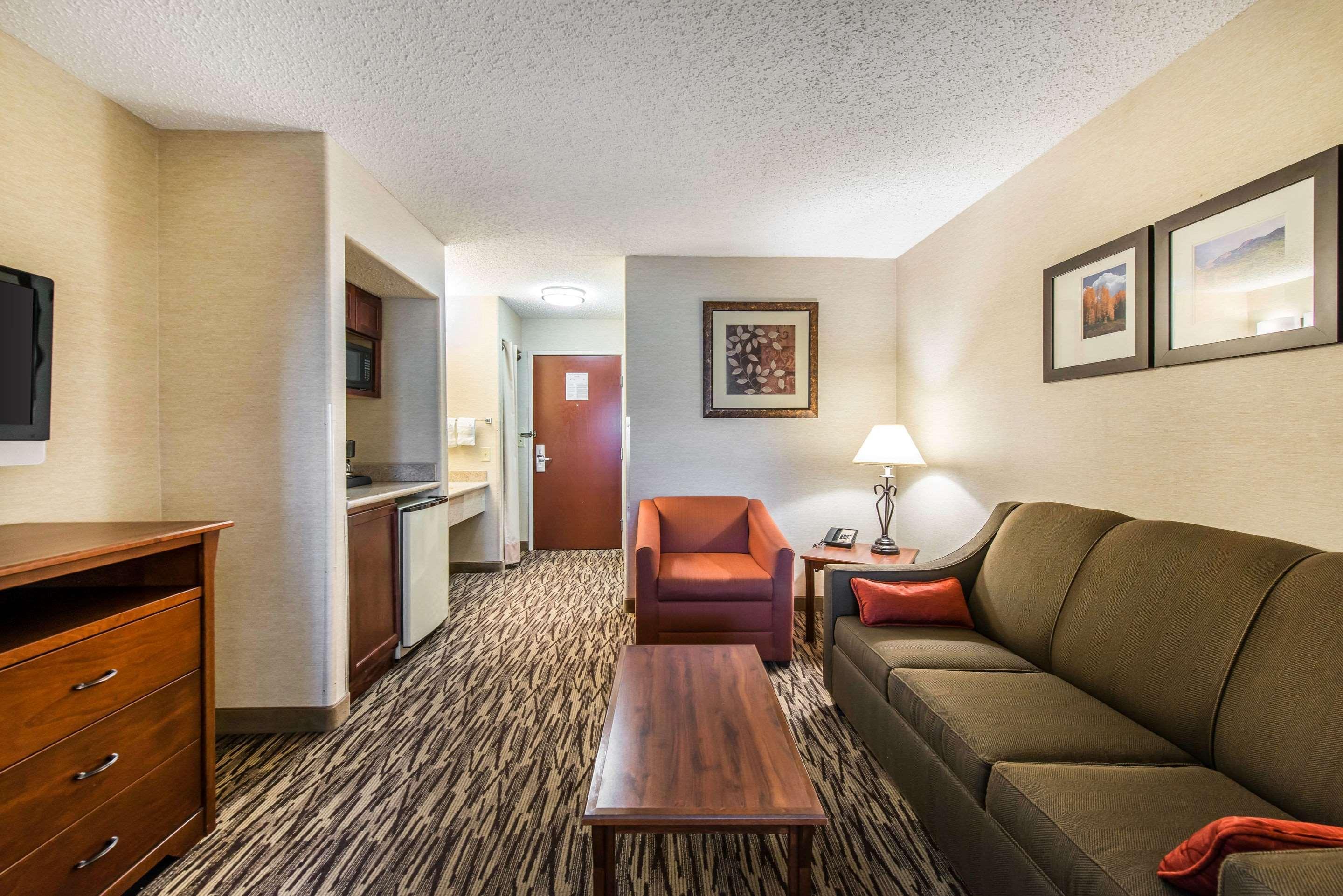 Comfort Suites Golden West On Evergreen Parkway Exteriör bild