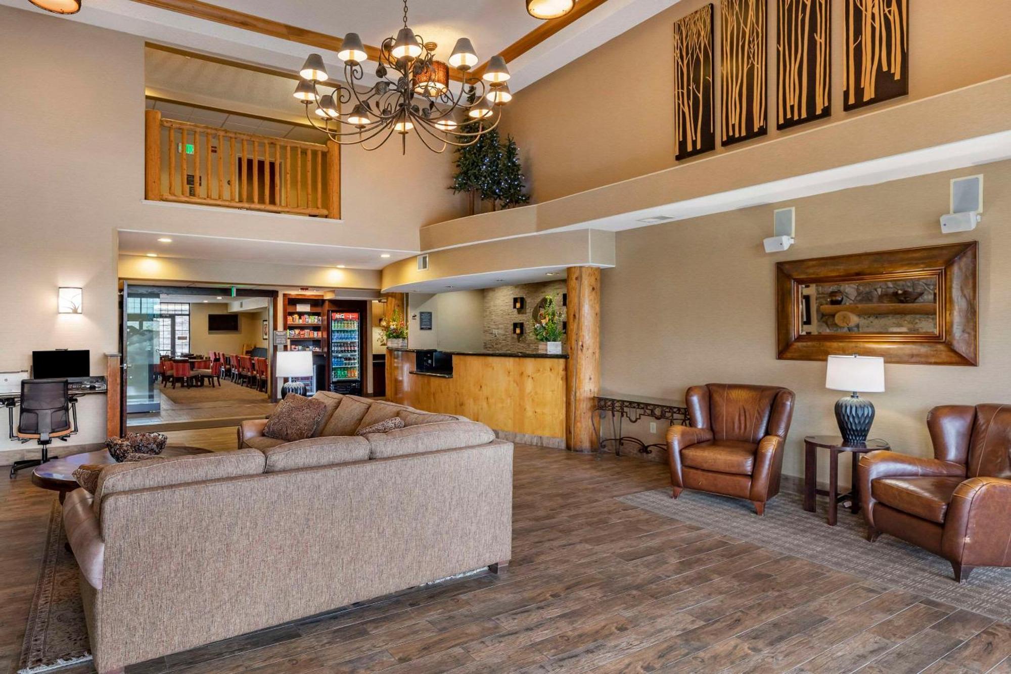 Comfort Suites Golden West On Evergreen Parkway Exteriör bild