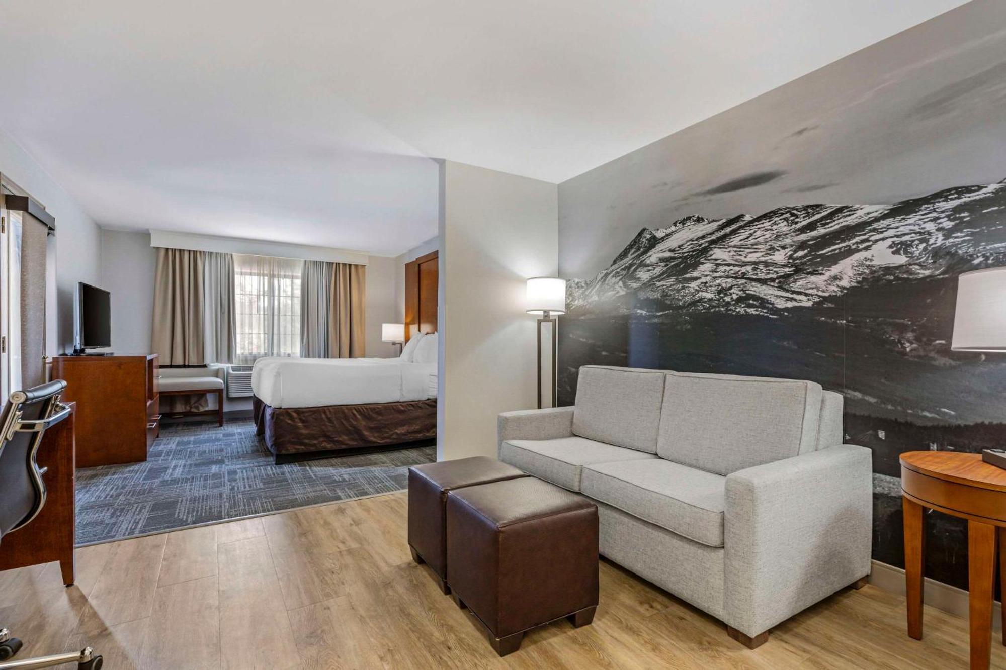 Comfort Suites Golden West On Evergreen Parkway Exteriör bild